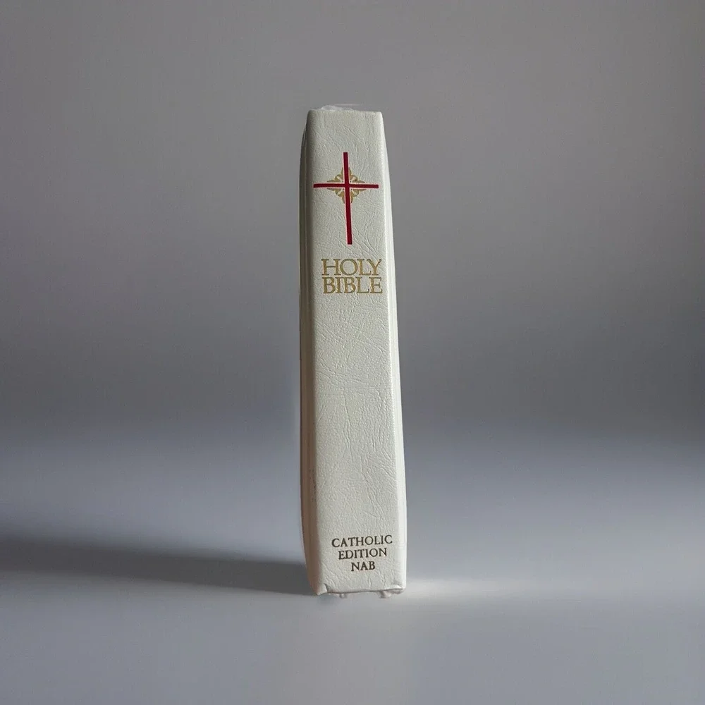 New American Bible Catholic Edition NAB White Gold Heirloom Family Record 1991